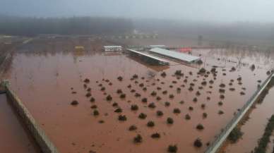 Antalya Kaş'ı sel vurdu: Tarım arazileri su altında