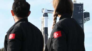 Bakan Kacır: Türk çocuklarının ve gençlerinin hayallerini uzaya götürüyor