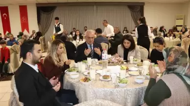 MHP Adana İl’den depremzedelere iftar programı