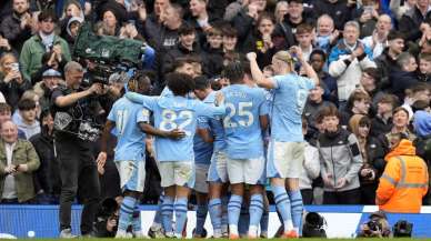 Manchester City evinde Luton Town'u 5 golle geçti