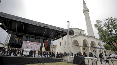 Sırpların dinamitle yıktığı Arnaudiye Camii yeniden ibadete açıldı