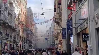 İstiklal Caddesi'nde mağazada yangın