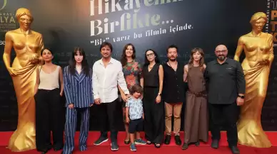 'Savrulan Zaman' filminin prömiyeri Antalya'da yapıldı