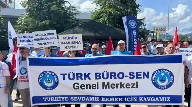 Türk Büro-Sen'den baskı ve mobbinge artık yeter demek için yürüyüş