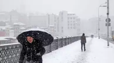 İstanbul'a lapa lapa kar geliyor! Meteoroloji tarih verdi