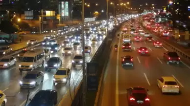 İstanbul trafiğinde akşam yoğunluğu: İş çıkış saatinde dikkat!