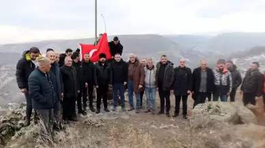 Sarıkamış Şehitleri için Bayrak Tepe’ye tırmanış