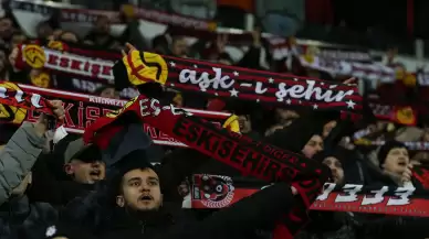 Eskişehirspor taraftarından Bölgesel Amatör Lig maçında büyük destek