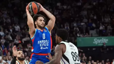 Anadolu Efes, THY Avrupa Ligi'nde galibiyet serisini üç maça çıkardı.