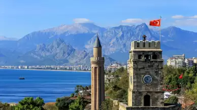 Antalya, '2025 Yılı D-8 Turizm Şehri' seçildi