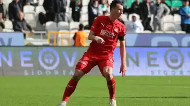 Sivasspor'dan Hakan Arslan hakkında açıklama:"Bundan sonraki futbol hayatında kendisine başarılar dileriz"