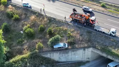 Minibüs şarampole uçtu: 1 kişi hayatını kaybetti, 2 kişi yaralandı