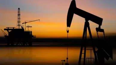 Brent petrolün varil fiyatı haftaya 82,89 dolardan başladı