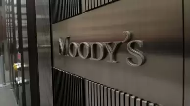 Moody's Türkiye'nin kredi notunu iki kademe yükseltti