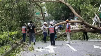 Gaemi Tayfunu Tayvan'ı vurdu: 3 ölü, 9 kişi kayıp!