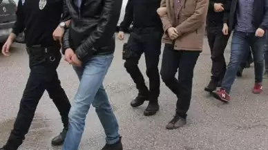 İzmir'de FETÖ operasyonu: 5 ilde 10 şüpheli yakalandı