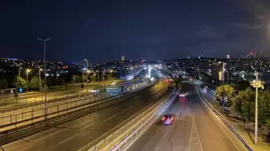 Haliç Köprüsü’nde asfalt yenileme çalışması! O bölge trafiğe kapatıldı