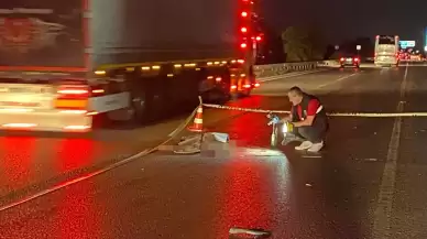 Önce motosiklet ardından otomobil çarptı! Yolun karşısına geçmeye çalışan yayanın feci ölümü