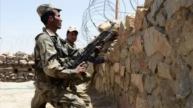 Afganistan ve Pakistan sınır güçleri arasında çatışma!