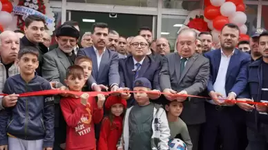 MHP'li Erdemli Belediyesi dar gelirliler için lokanta açtı