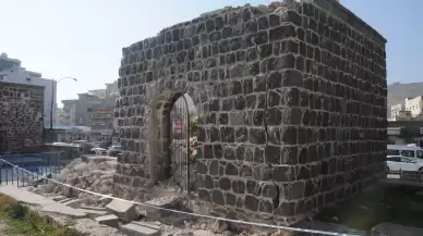 Tarihi Abdaliye Medresesi'nin duvarı yıkıldı: Koruma altına alındı