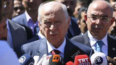 MHP Lideri Devlet Bahçeli'den FOX muhabirine sert tepki!