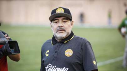 Maradona'dan Maduro'ya flaş çağrı