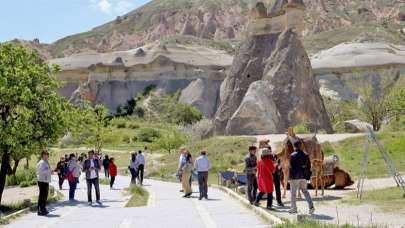 Yabancı turist sayısında yüzde 24 artış