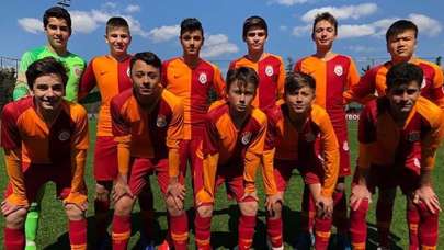 Galatasaray U14 Takımı'ndan Barcelona'ya 6 gol