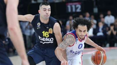 Anadolu Efes 9 yıl sonra şampiyon