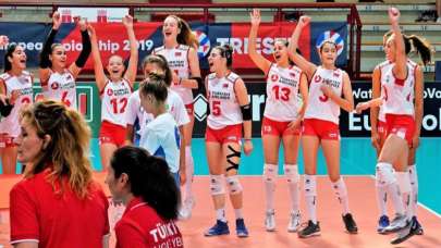 Türkiye voleybolda Avrupa Şampiyonu oldu