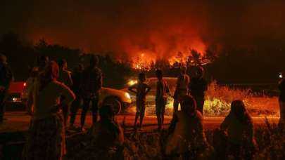 İzmir'deki yangın yangın kontrol altına alındı