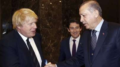 Erdoğan'la Boris Johnson arasında görüşme