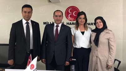 İP'li 30 kişilik heyet MHP'ye geçti