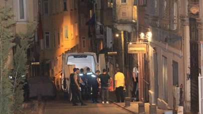 Beyoğlu'nda 2 İngiliz turistin sır ölümü! İlk şüphe...