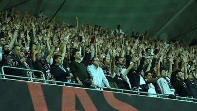 Beşiktaş Park'ta 'Yönetim istifa' sesleri