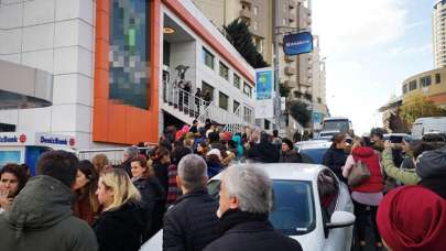 O kolejdeki kriz sürüyor! Velilerden protesto eylemi