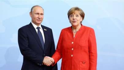 Putin ve Merkel görüştü