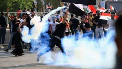 Irak'ta protestolar devam ediyor! Çok sayıda yaralı var