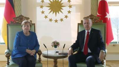 Erdoğan ve Merkel'den İdlib görüşmesi