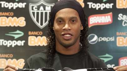 Ronaldinho tutuklandı