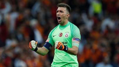 Muslera'ya sürpriz talip!