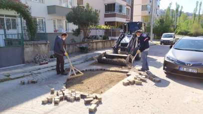 Bartın Belediyesi'nden hasar gören yollara müdahale