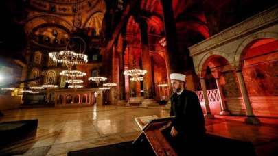 Aksoy'dan Yunanistan'ın 'Ayasofya' açıklamasına tepki