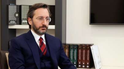 Fahrettin Altun'dan kiliseye yapılan saldırıya tepki