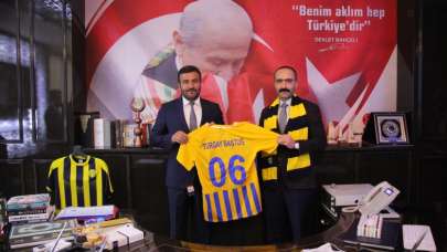 Ankaragücü yöneticilerinden MHP Ankara İl Başkanlığına ziyaret