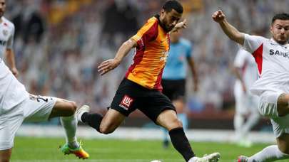 Galatasaray, 105'te yıkıldı! Çok konuşulacak maçta bir puana razı oldu