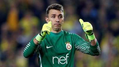 Muslera yerine sürpriz isim