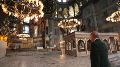 Cumhurbaşkanı Erdoğan Ayasofya Camii'nde