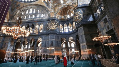 İran'da Ayasofya yorumu: 'Yüzyılın en önemli olaylarından biri'